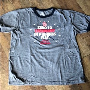 🎉10/$10 St Louis Cardinals tshirt